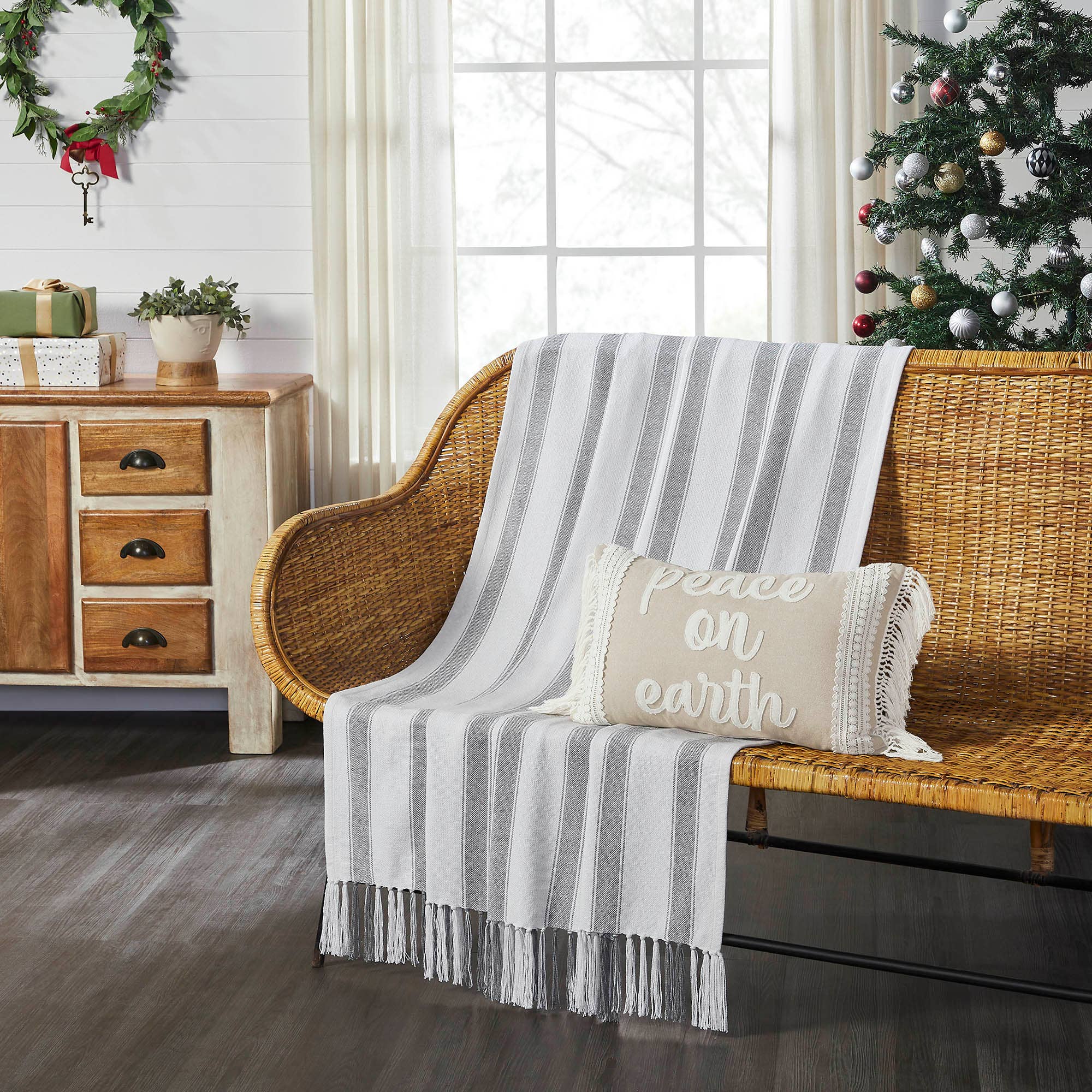 Grace Grain Sack Stripe Woven Throw 50x60